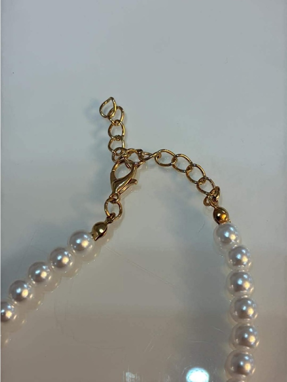 Pearl Style Starfish Necklace - White & Gold - Picture 5 of 8